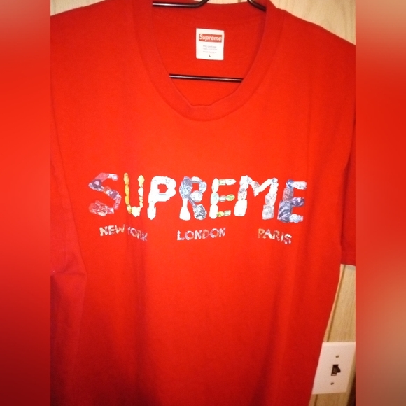 Supreme Rocks Tee Red - Picture 3 of 9